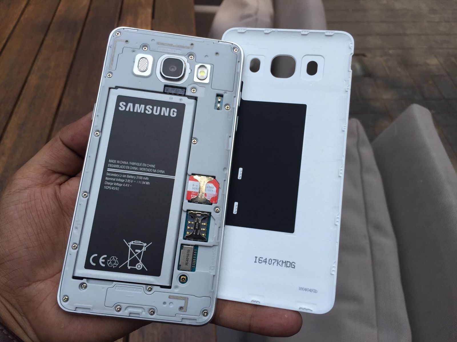 покупаем Samsung J5