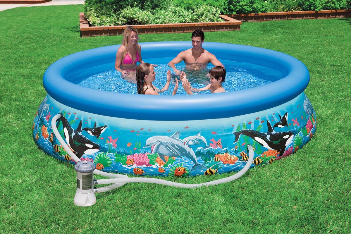 Надувной бассейн